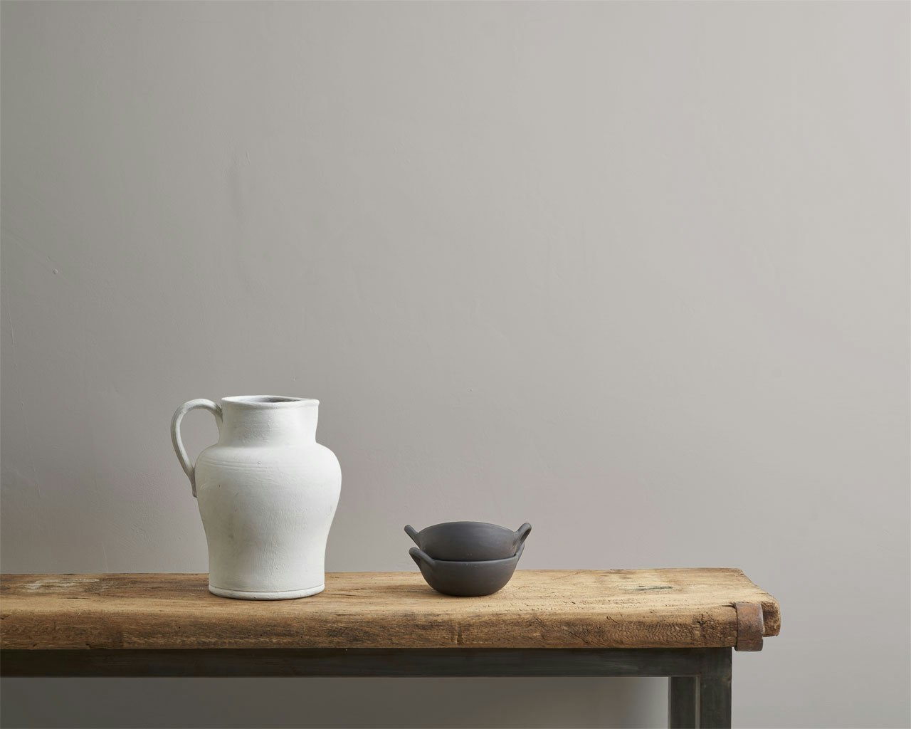 Annie Sloan Wall Paint Adelphi väggfärg grå interiör glada ungmöns diversehandel 1