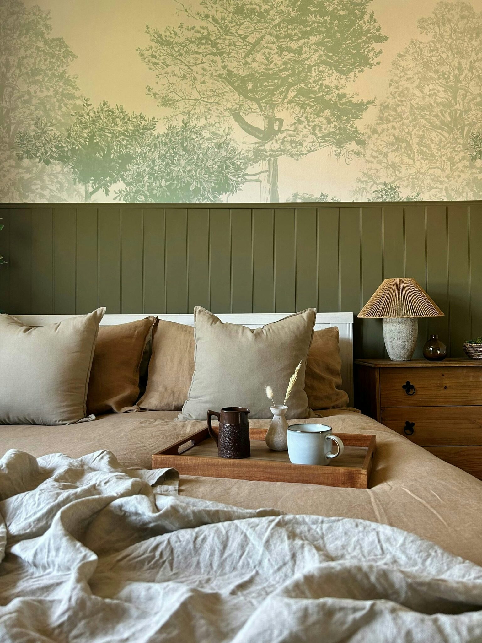 Annie Sloan Wall Paint Olive, Väggfärg, Ljust Mossgrön, Bladgrön, Glada Ungmön