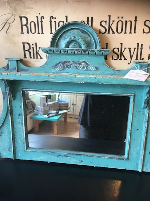 Hylla med mosaik