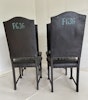 Svarta stolar