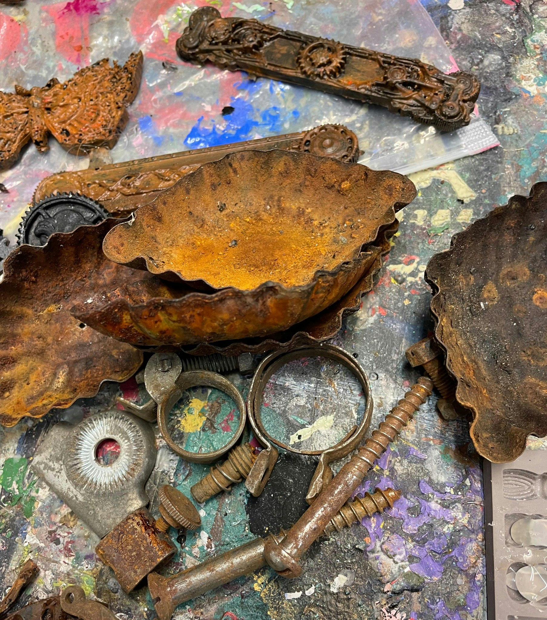 steampunk, rost, kakformar, material