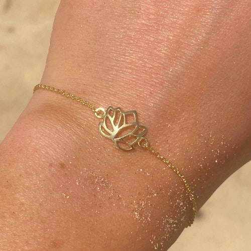 Armband guldpläterad ”lotus" i silver 925