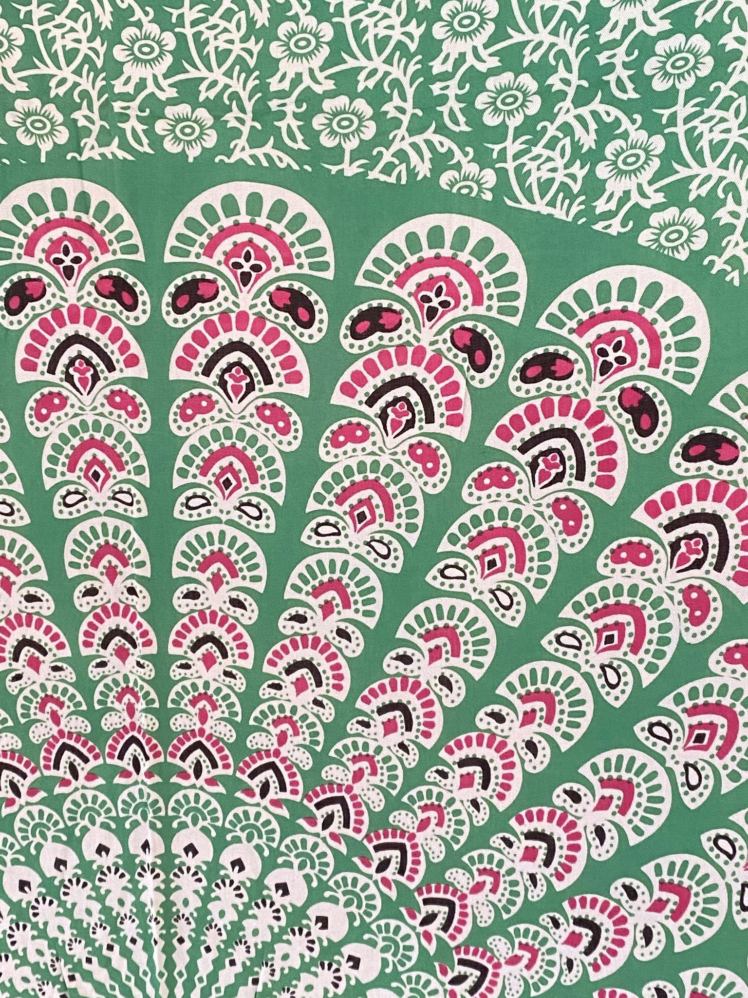 Sarong mandala grön/vit/rosa