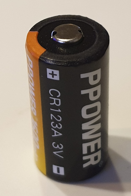 CR123a  3 volt Litium 1600 mAh