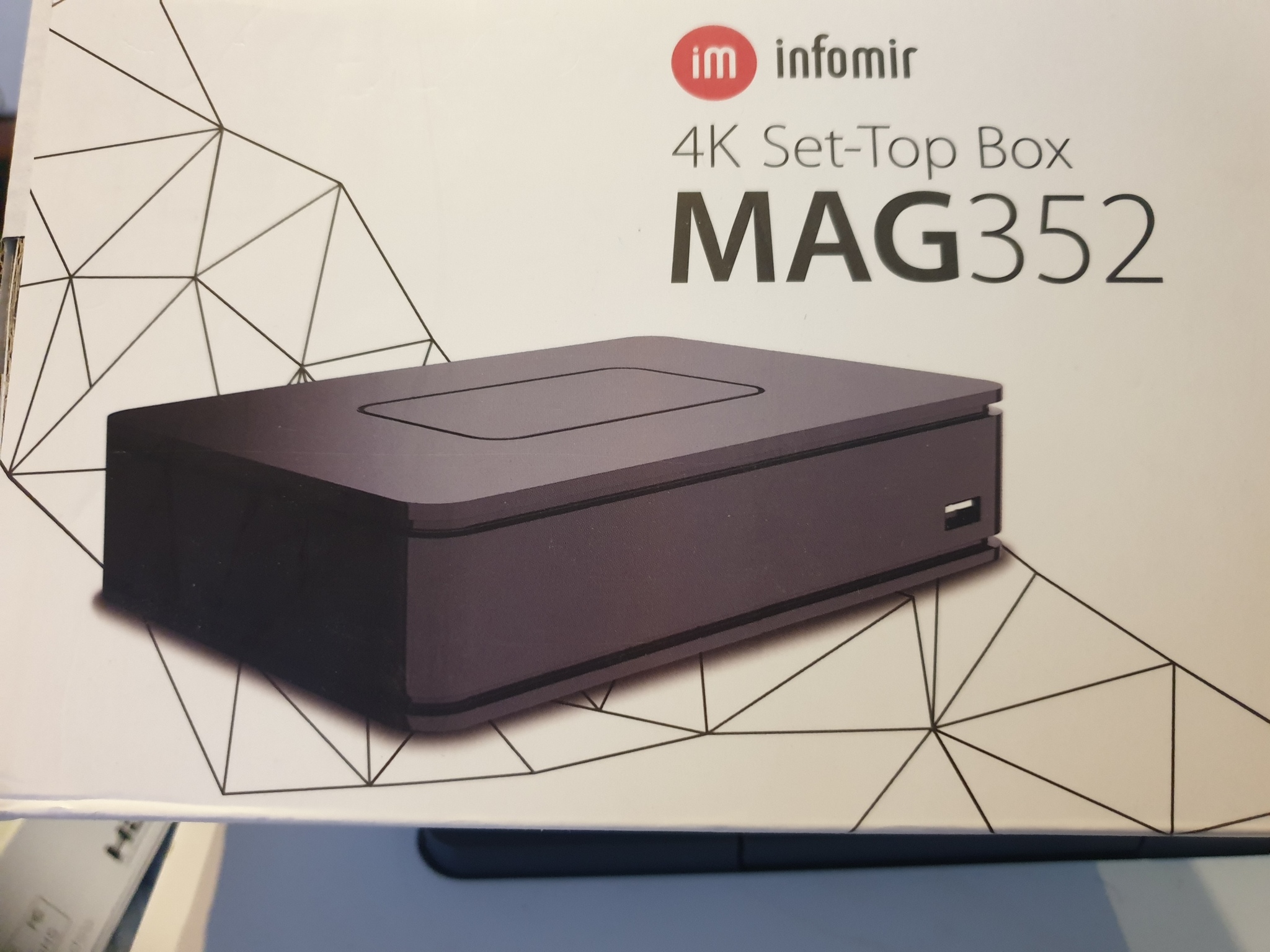 Mag 352 UHD 4K box Infomir