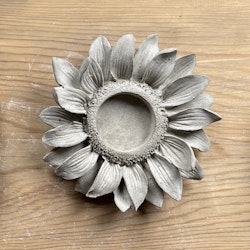 Blomma med plats för värmeljus