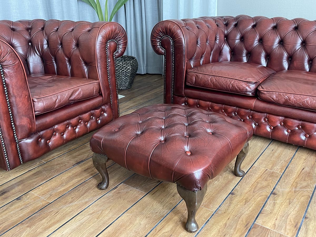 Chesterfield set 3+1+1+pall