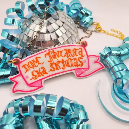DOM JÄVLARNA SKA SKJUTAS HALSBAND
