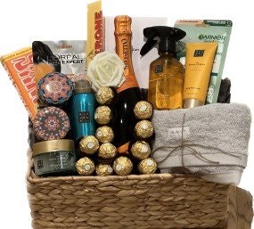Presentkorgen - (The Giftbasket)