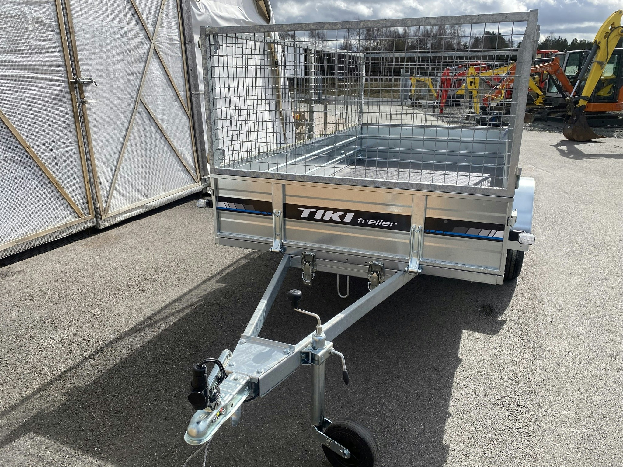 Tiki CP275-R 750kg inkl nätgrindar!  Kampanj!!