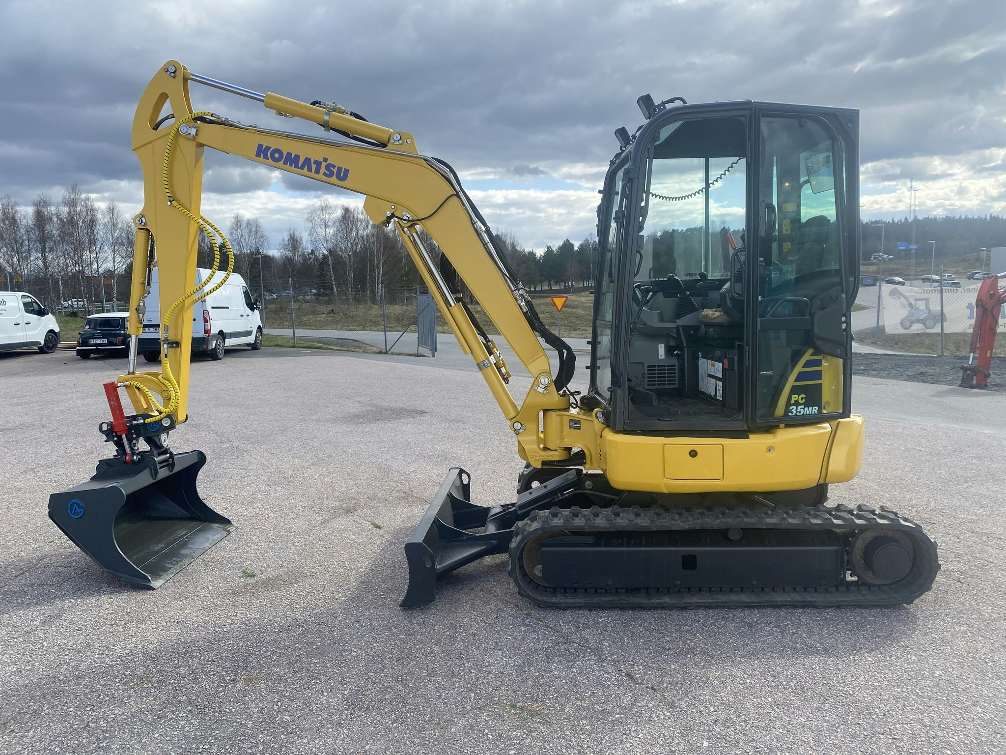 Komatsu PC35MR-5 / 3,7 T --SÅLD--