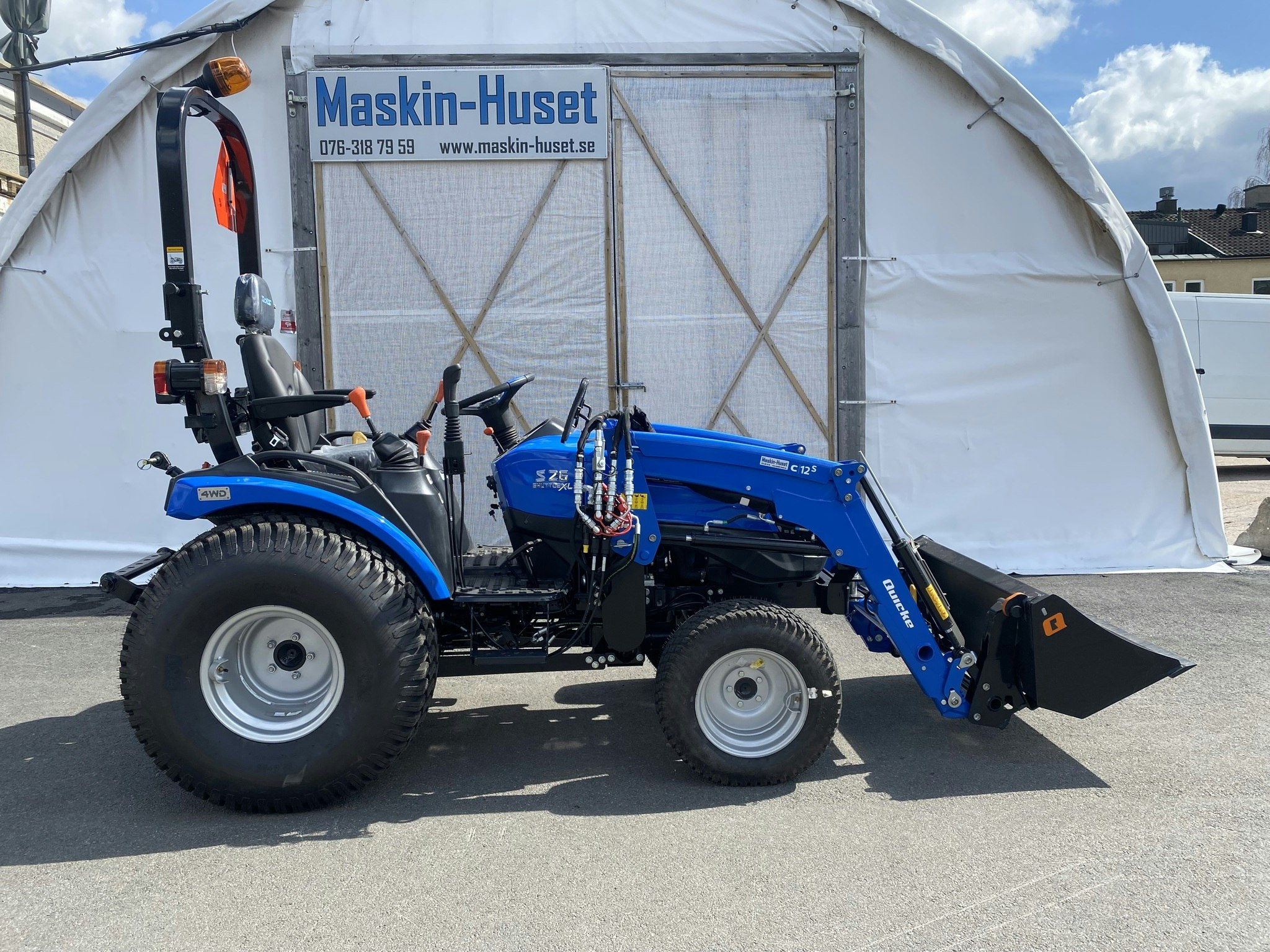 Solis S26 Xl Shuttle 9+9