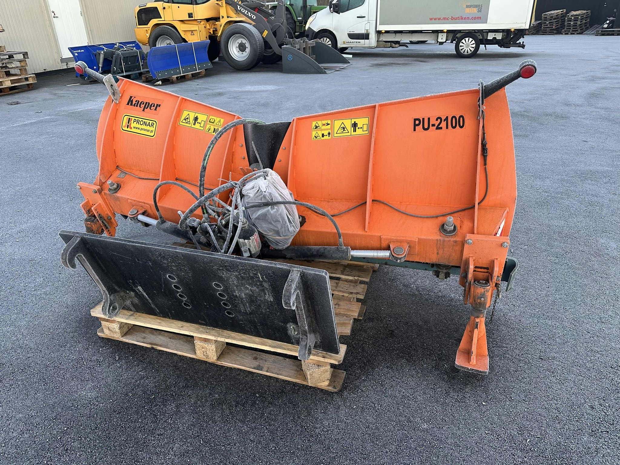 Vikplog Pronar PU-2100 Volvo L30 mfl