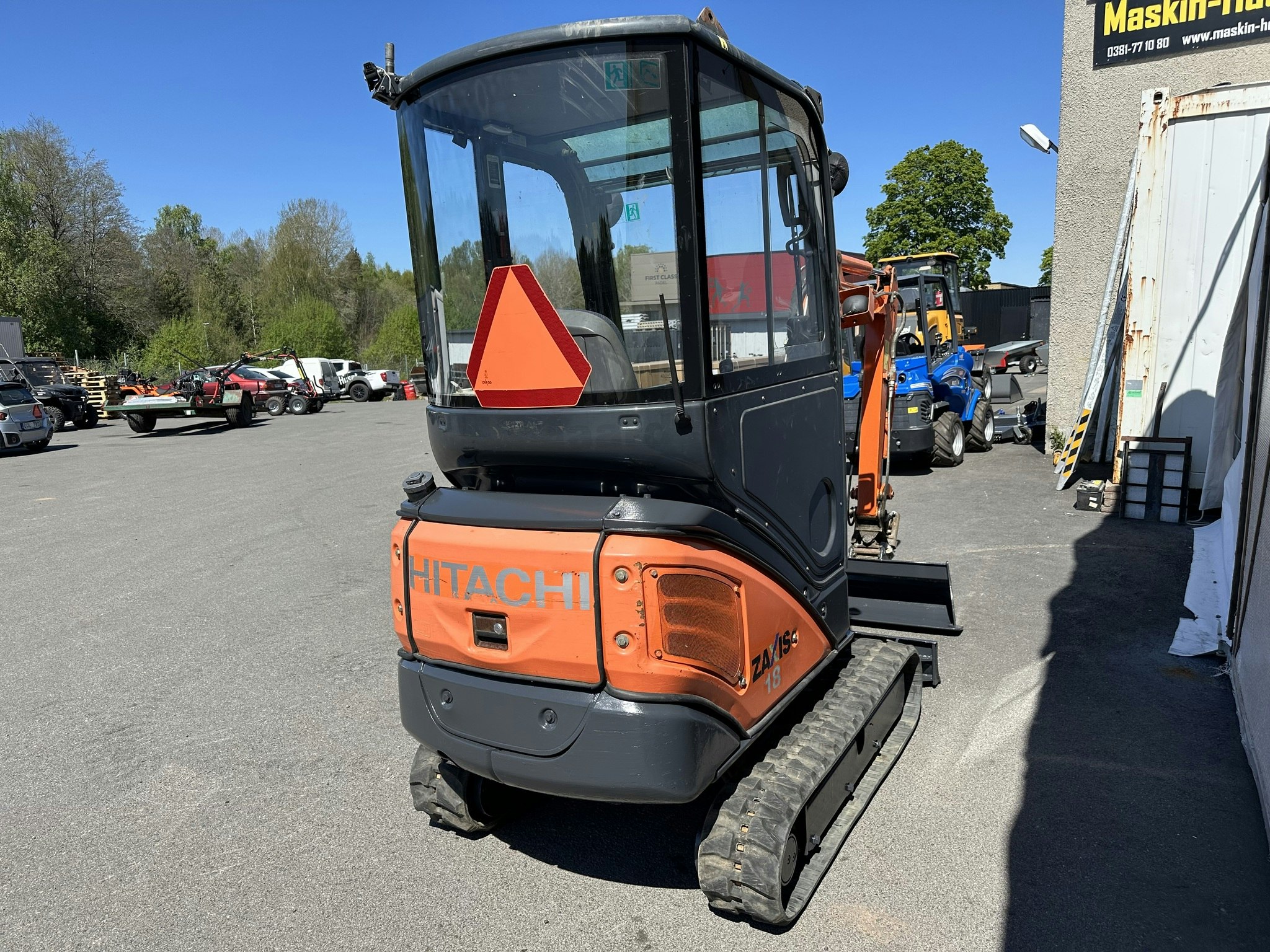 Hitachi Zaxis ZX18-3
