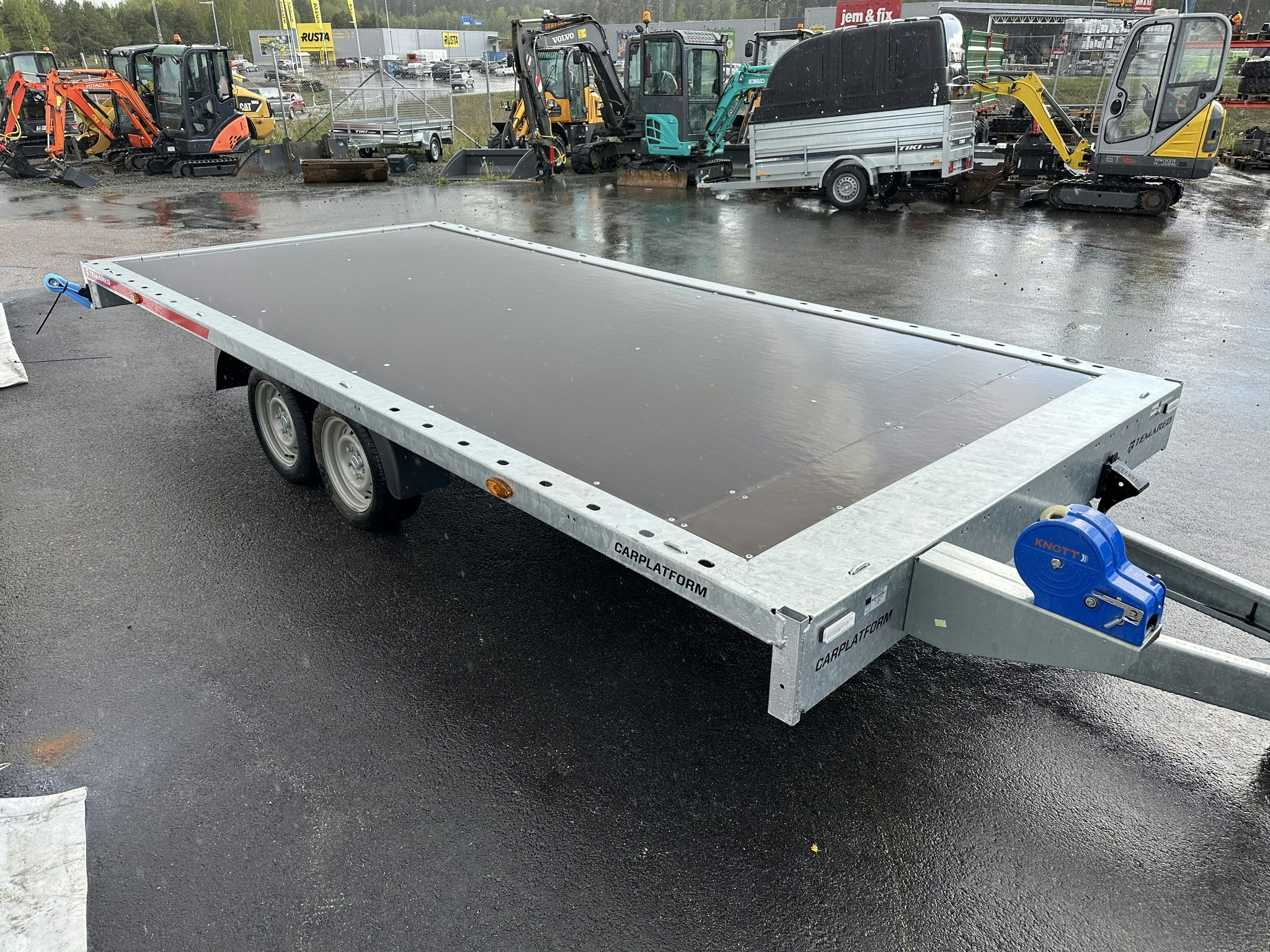Plattformssläp 4521 Temared 2700kg