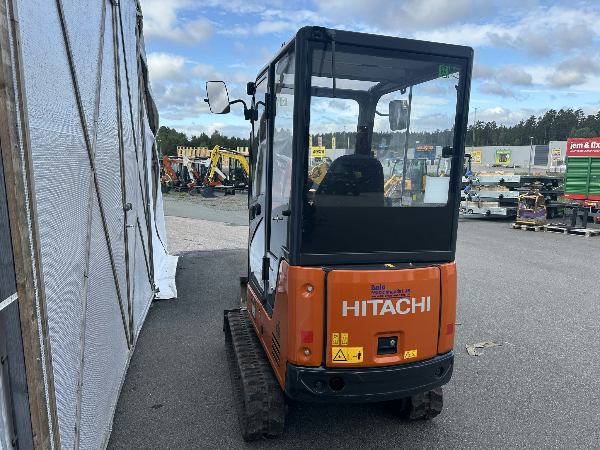 Hitachi Zaxis ZX19