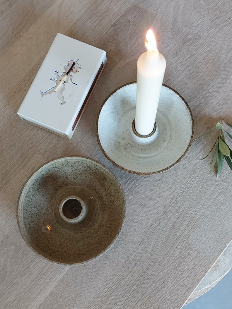 Ljusstake, drejad - Frida Nilsson Keramik ~ handgjord keramik från Höganäs
