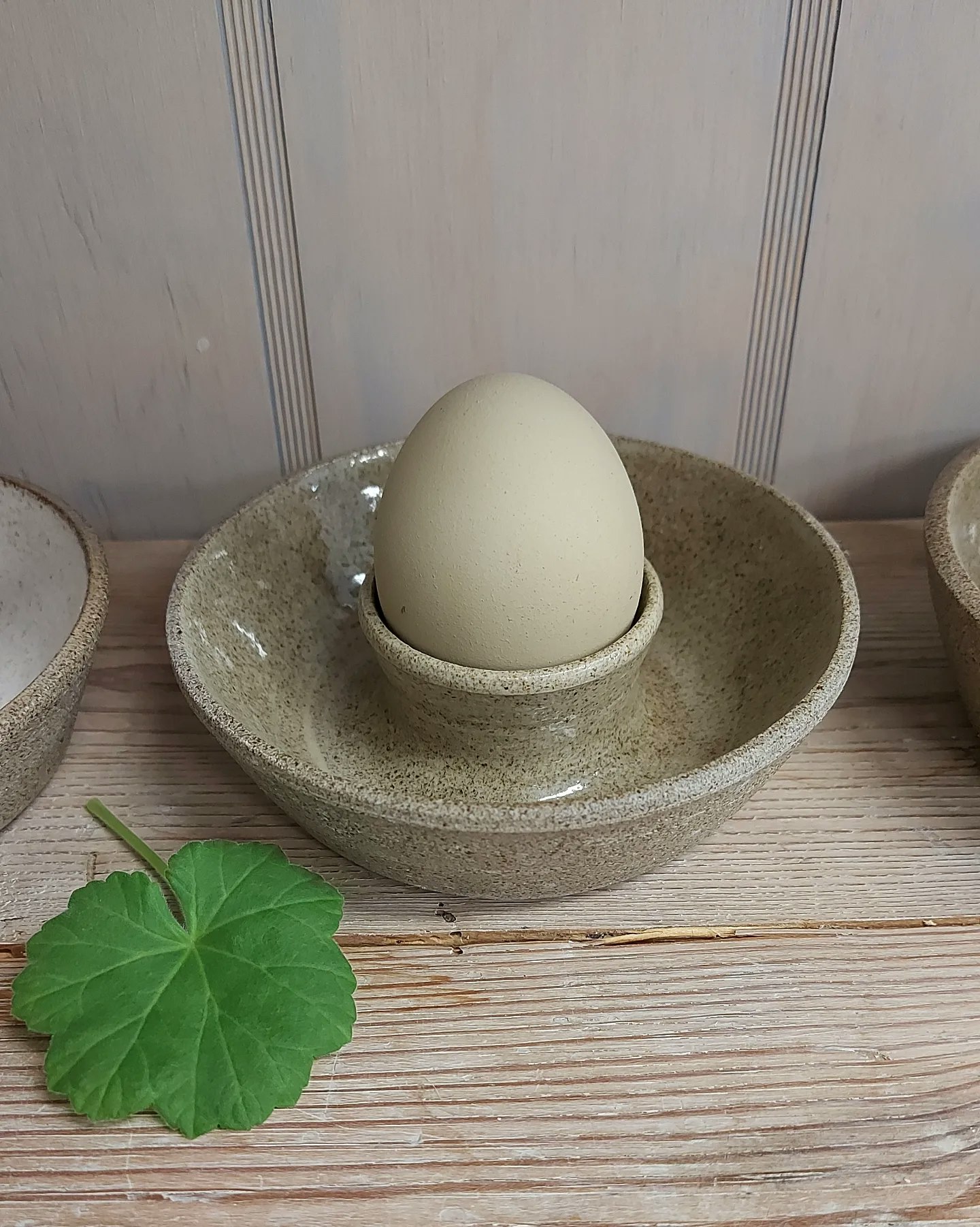 Frida Nilsson Keramik handgjord keramik drejad stengods äggkopp