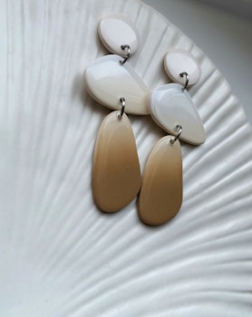 Beige ombre