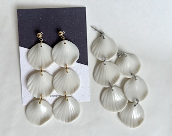 Falling shells