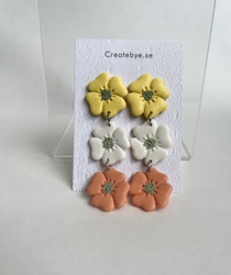 Blommor på rad