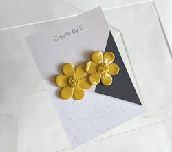 Smörblomma studs