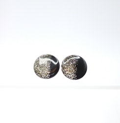 Glossy studs (svart/glitter)