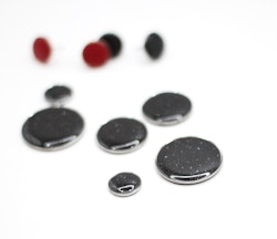 Studs (glitter/gloss)