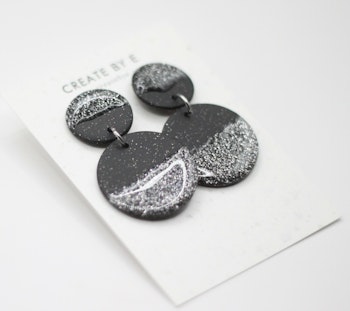 Circle (mattsvart/glittergloss)