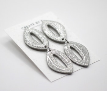Pieces (silverglitter/gloss)