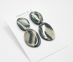 Glossy stone (mörkgrön/guldglitter)