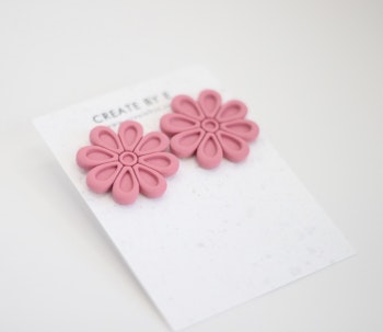 Blommor studs (flera färgval)