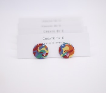 Glossy studs (regnbågsfärgad)