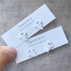 Glossiga studs spöken