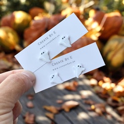 Glossiga studs spöken