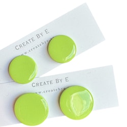 Glossy studs (wasabi)