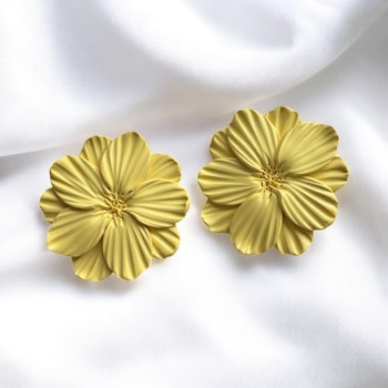 Större blommor studs (ljusgul)
