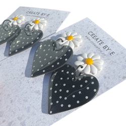 Blomma & hjärta (gloss)