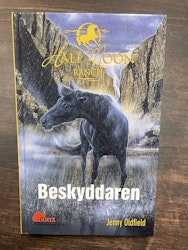 Half Moon Ranch - Beskyddaren