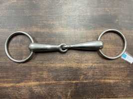 Tvådelat tränsbett. 14,5 cm.