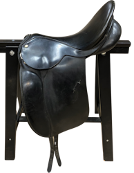 Hubertus Dressyrsadel, 17"
