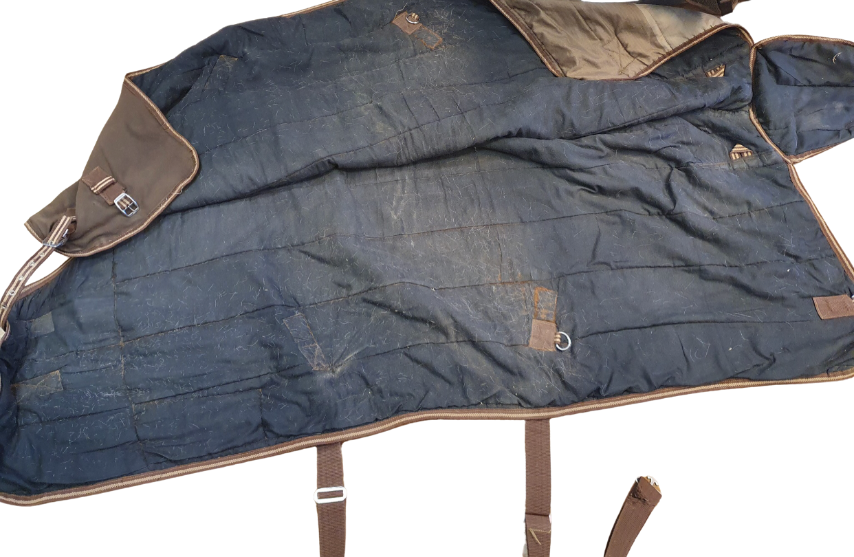 Brunt täcke, 145cm