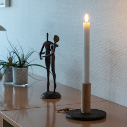 Kronljus i äkta vax med LED-lampa - Säkert och mysigt i vinter