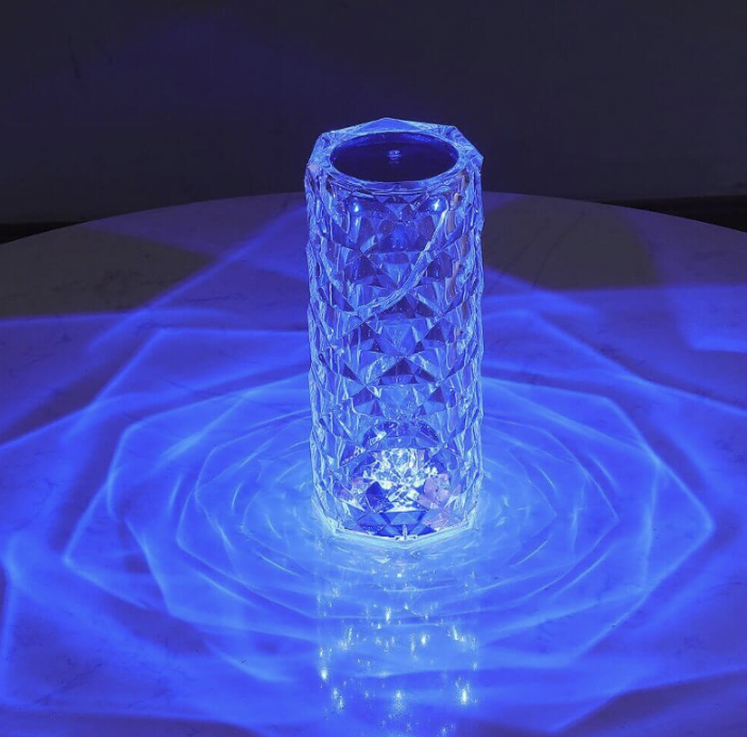 Kristallampa LED - Elegant och lyxig - 16 färger