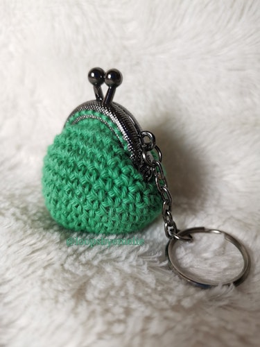 Virkad portmonnä/minibörs med nyckelring