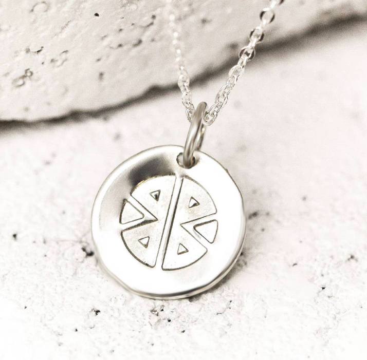 "Pieces of me Silver Necklace" - STRONG