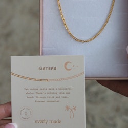 Everly Made - SISTER Gullkjede