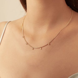 Wanderlust + Co - Belle Gold Curb Chain Necklace