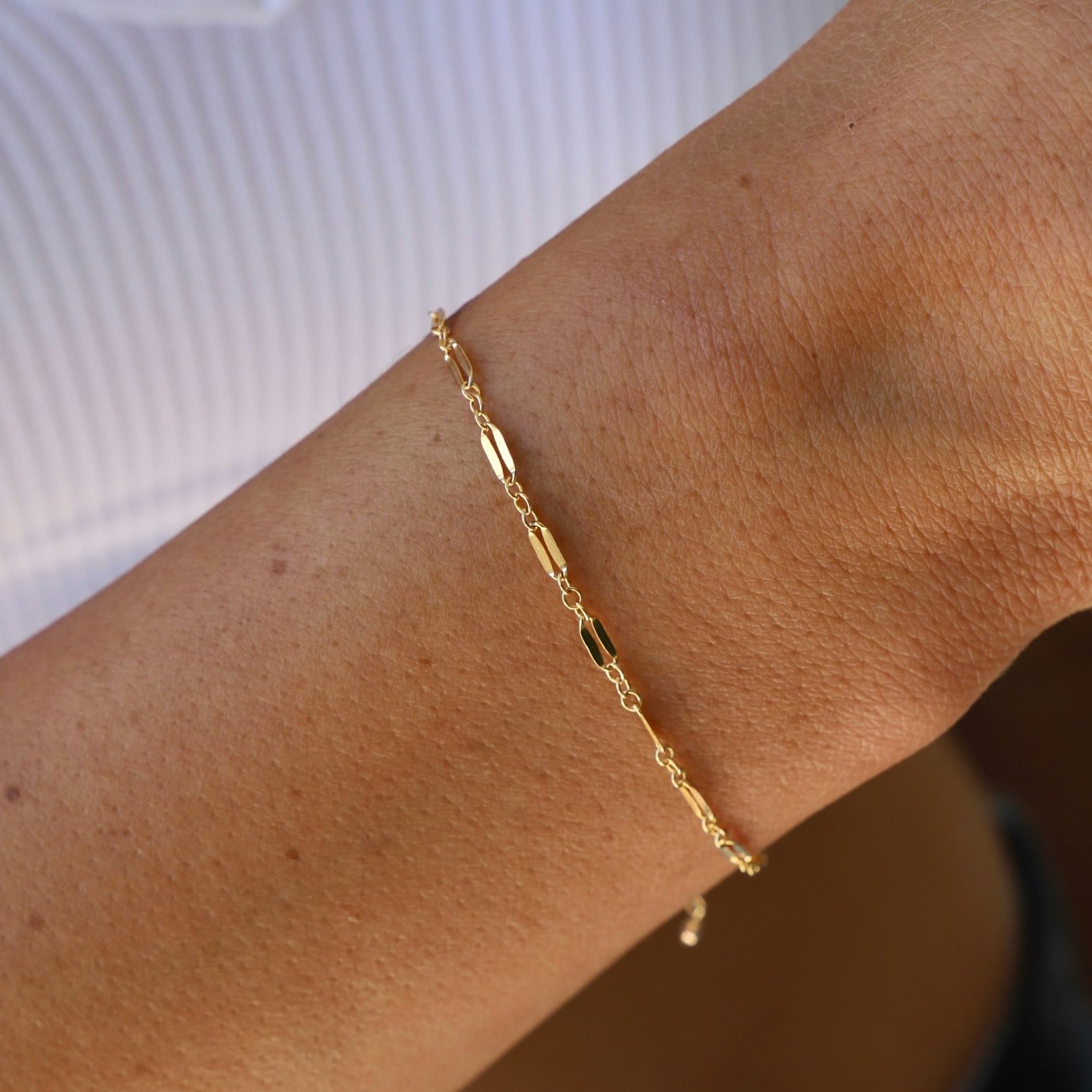 Dapper Chain Gold Bracelet