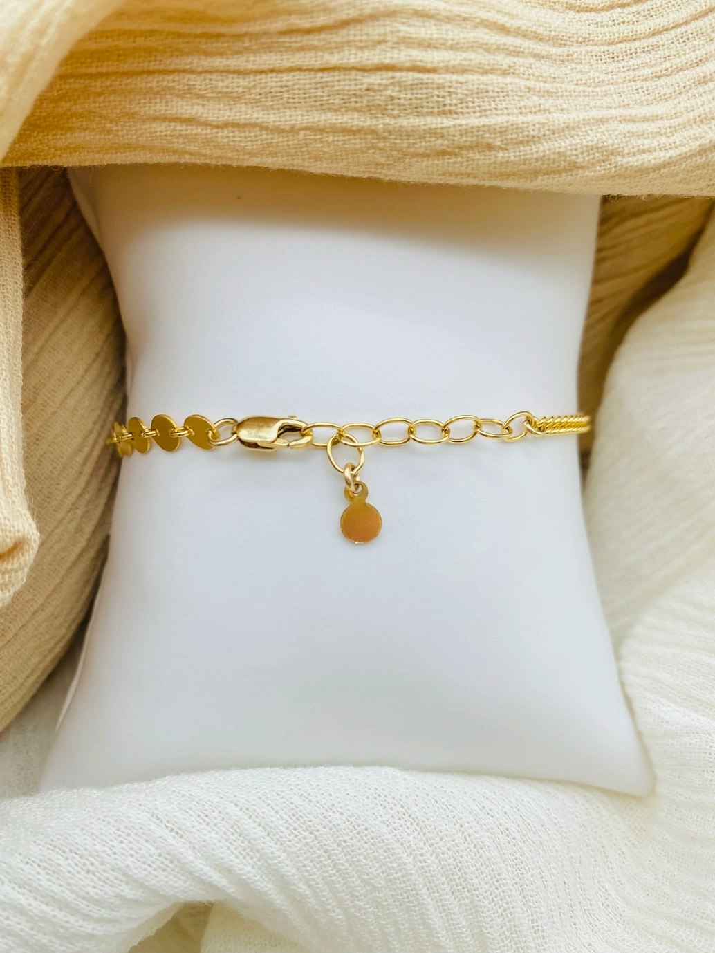 Kono & Co: Curb and Dot Gold Bracelet